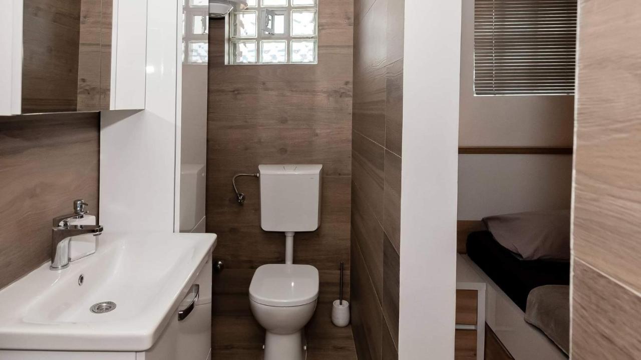 Apartment White Pearl Razanac Luaran gambar
